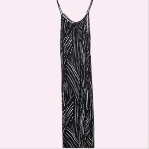 Merona Black & White Scoop Neck Spaghetti Strap Maxi Dress size M